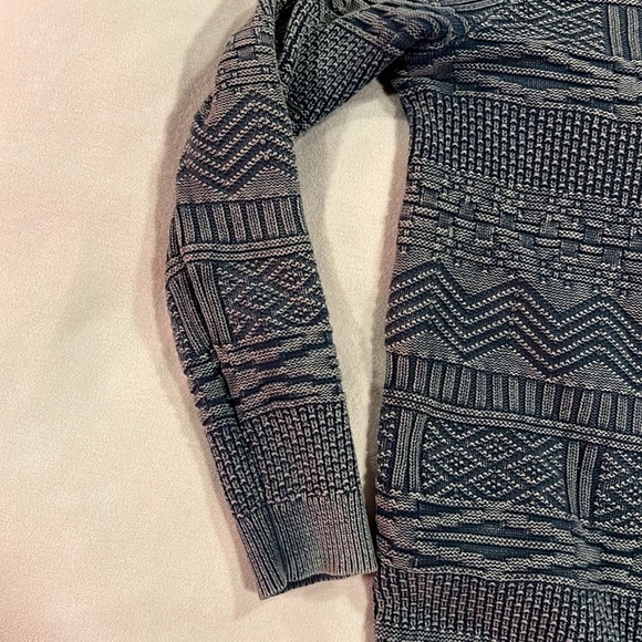 Gently Used Pendleton Blue Henley Sweater - Size Large - Picture 3 of 6